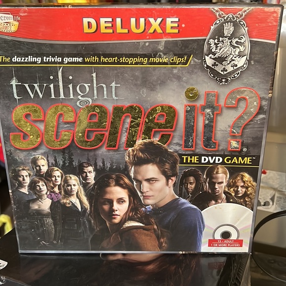 4 Twilight Board Games including Scene It DVD game - Picture 7 of 12